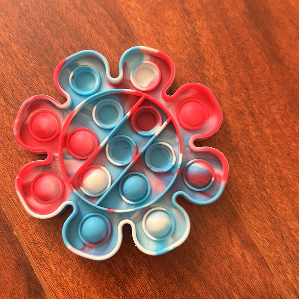 pop it’s - Picture 2 of 4